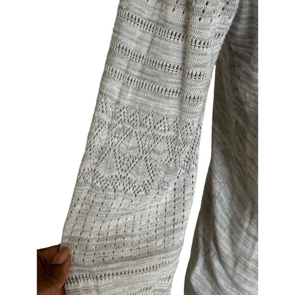 Lety & Me Light Gray Lace Knit Sweater V-Neck With Criss Cross & Crochet Accent - Picture 4 of 10